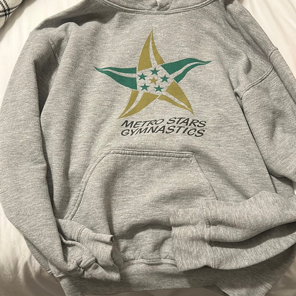*vintage* graphic hoodie gymnastics